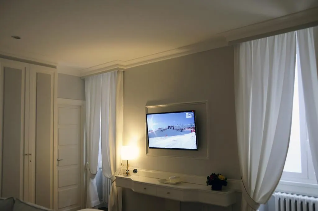 Suite Fontana Di Trevi Rom