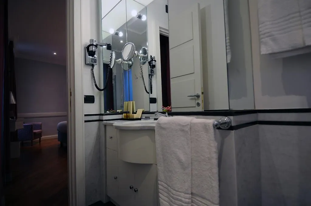 ** Guest house Suite Fontana Di Trevi Rome Italy