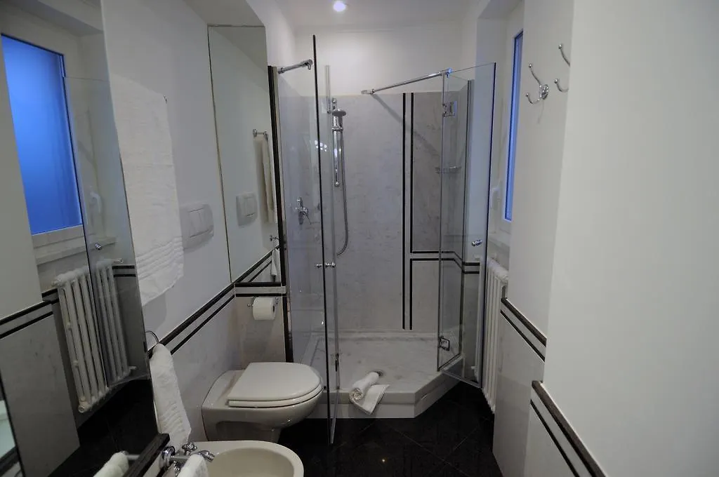 Guest house Suite Fontana Di Trevi Rome